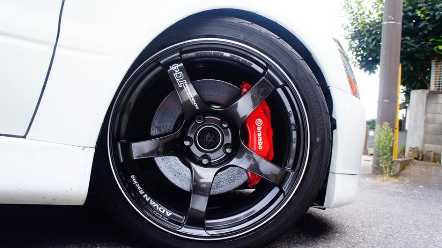 キャリパー塗装施工事例：ランサーエボリューションⅨ　キャリパー塗装COLOR:#001 Italian losso solid IMG68_2020_JvpSfw_sub4.jpg