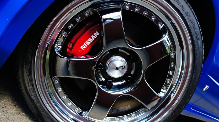 キャリパー塗装施工事例：ニッサン34スカイライン・キャリパー塗装　COLOR：#010 premiun rouge candy red IMG69_1356_YbXihh_sub4.jpg