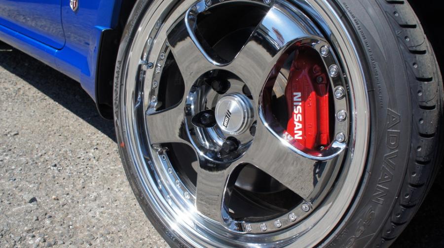 キャリパー塗装施工事例：ニッサン34スカイライン・キャリパー塗装　COLOR：#010 premiun rouge candy red IMG69_1356_YbXihh_sub6.jpg