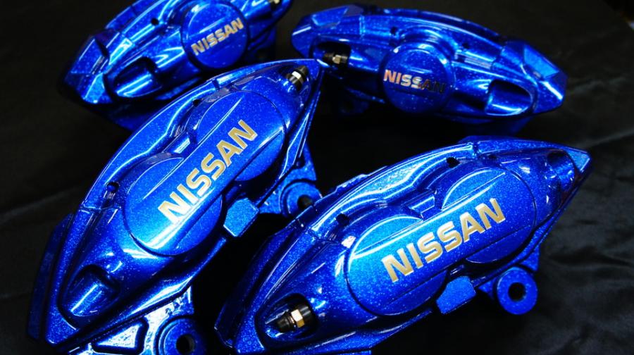 ニッサンakebonoキャリパー塗装　COLOR:#067 deep marine flake blue