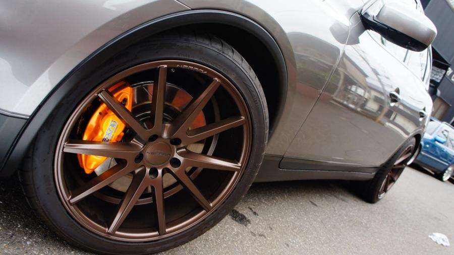 キャリパー塗装施工事例：インフィニティEX35　キャリパー塗装＆ローター塗装　COLOR:#021 california sunshinne yellow・#004 Blast light gray metalic IMG69_1399_6oCTMc_sub9.jpg