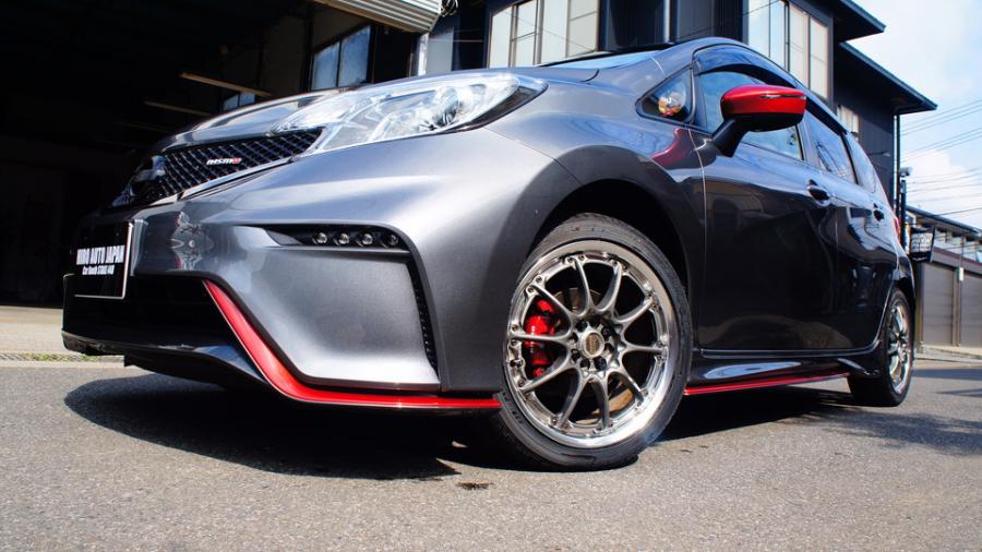 キャリパー塗装施工事例：ニッサンノート　キャリパー塗装　COLOR：#010 premiun rouge candy red IMG69_1460_aDhNXs_sub3.jpg