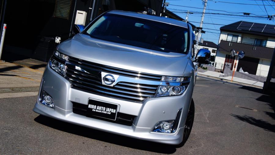 キャリパー塗装施工事例：ニッサンエルグランド　キャリパー塗装　COLOR:#003 Tokyo midnight gold IMG69_1480_PYIakt_sub5.jpg