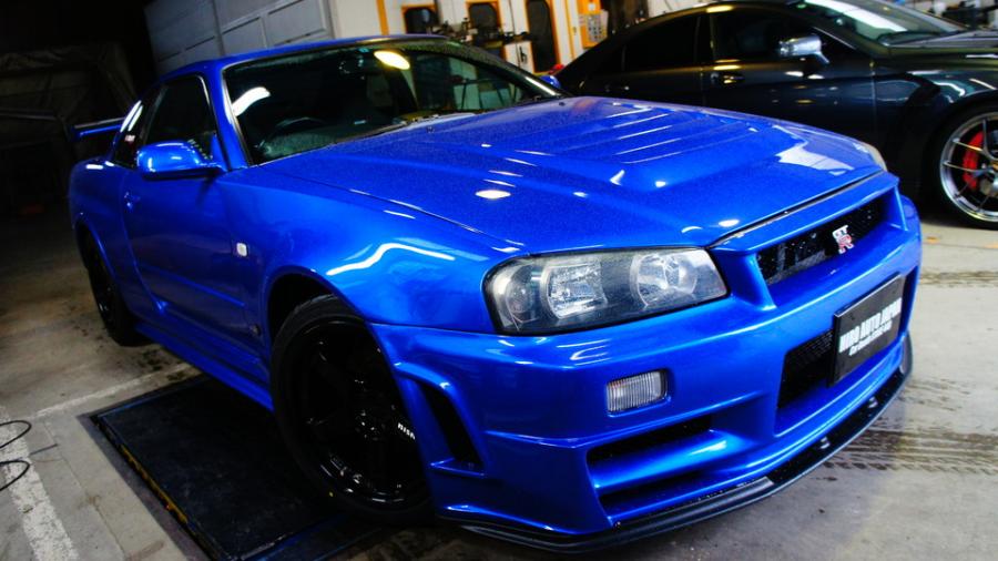 キャリパー塗装施工事例：ニッサン34GT-R　キャリパー塗装　COLOR:#001 Italian losso solid IMG69_1488_zvUH86_sub2.jpg