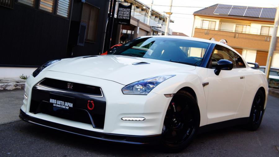 キャリパー塗装施工事例：GT-R35　キャリパー塗装　COLOR:#052 Premium platinum silver IMG69_1549_Cxfh4O_sub4.jpg