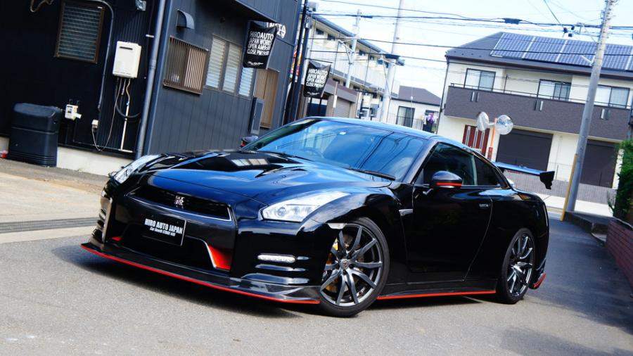 キャリパー塗装施工事例：GT-R　キャリパー塗装＆ロゴマシニング加工＆ハイポリッシュ加工　COLOR:#006 Diamonddust silver IMG69_1648_0zrIWM_sub8.jpg