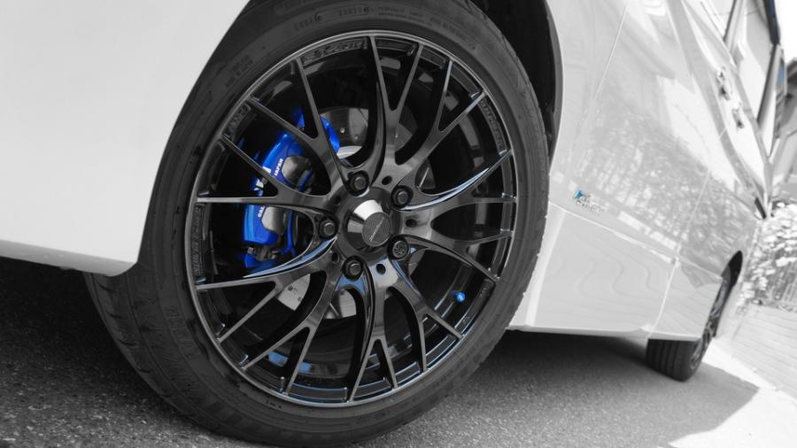 キャリパー塗装施工事例：ニッサン・セレナ　キャリパー塗装　COLOR:#1115 Deep marine blue　ローター加工：Type:DP IMG69_1767_h3if1e_sub4.jpg