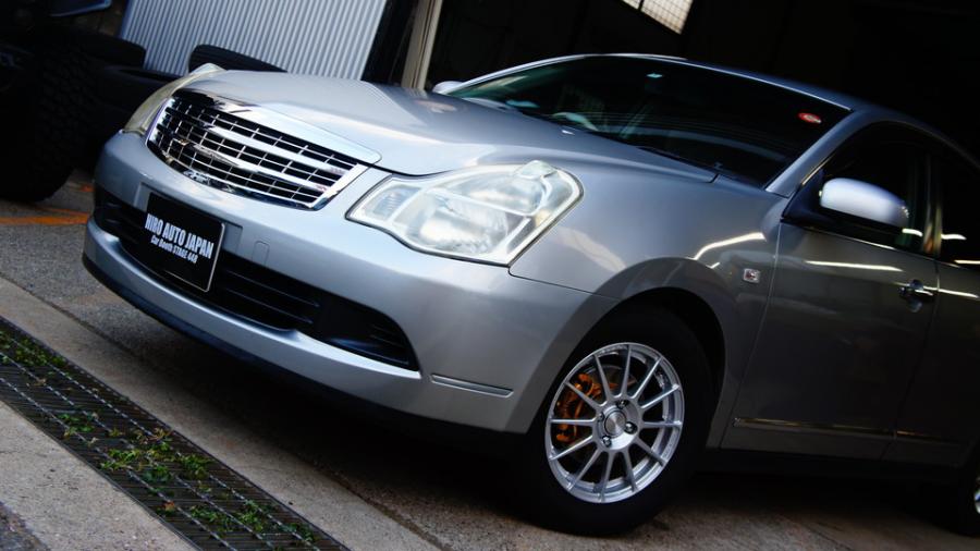 ブルバードシルフィ　キャリパー塗装　COLOR:ゴールド系