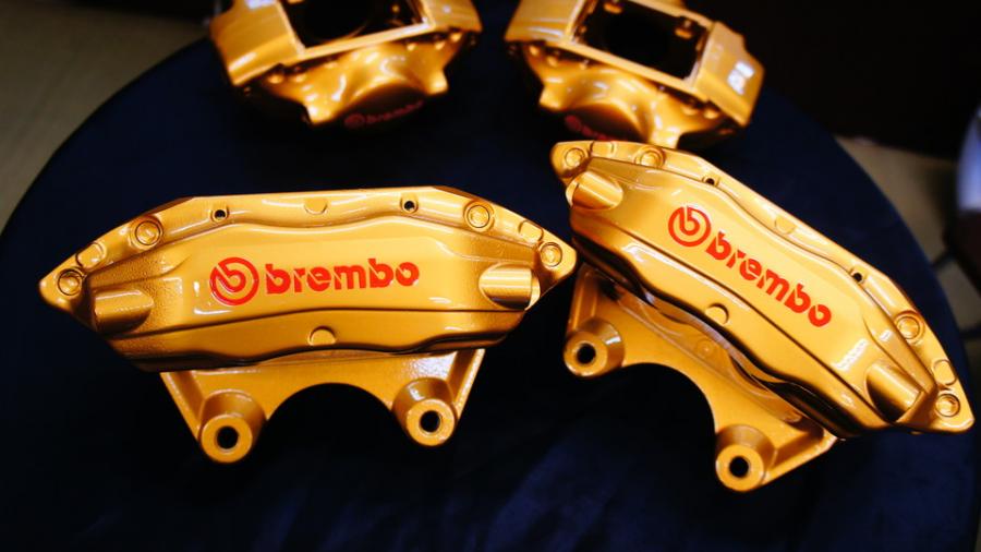 GT-R　キャリパー塗装COLOR:#003 Tokyo midnight gold