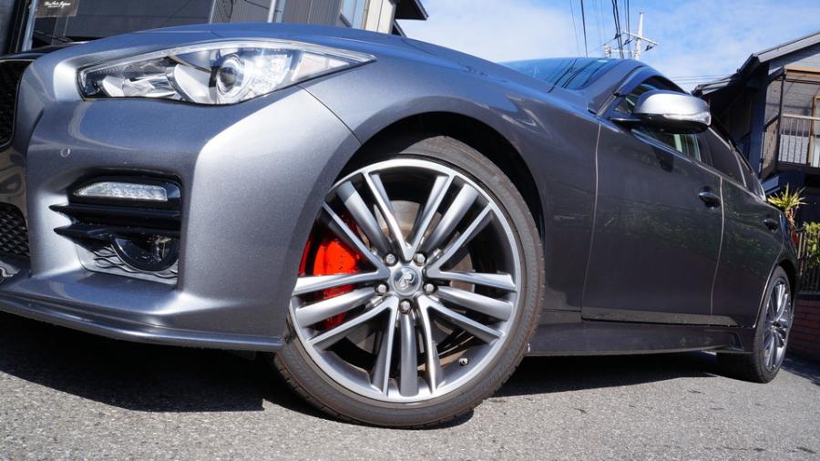 キャリパー塗装施工事例：スカイラインV37　キャリパー塗装COLOR：#001 Italian losso solid IMG69_2217_7hC6qx_sub3.jpg