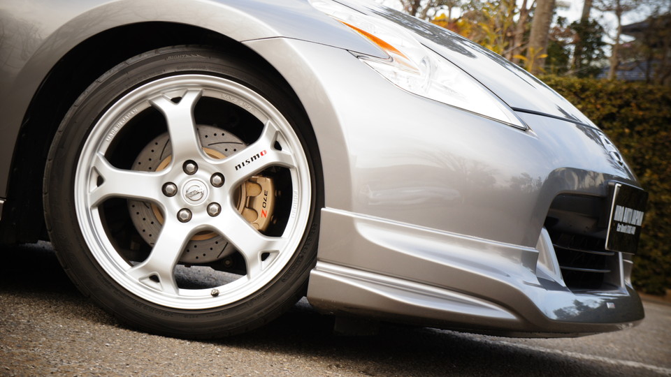 キャリパー塗装施工事例：ニッサンフェアレディーZ34純正キャリパー＆ローター　塗装色：#1107PRATINUM NEW BRONZE PEARL METALLIC　ローター加工Type:C6S8D IMG69_619_3tzRUK_sub4.jpg