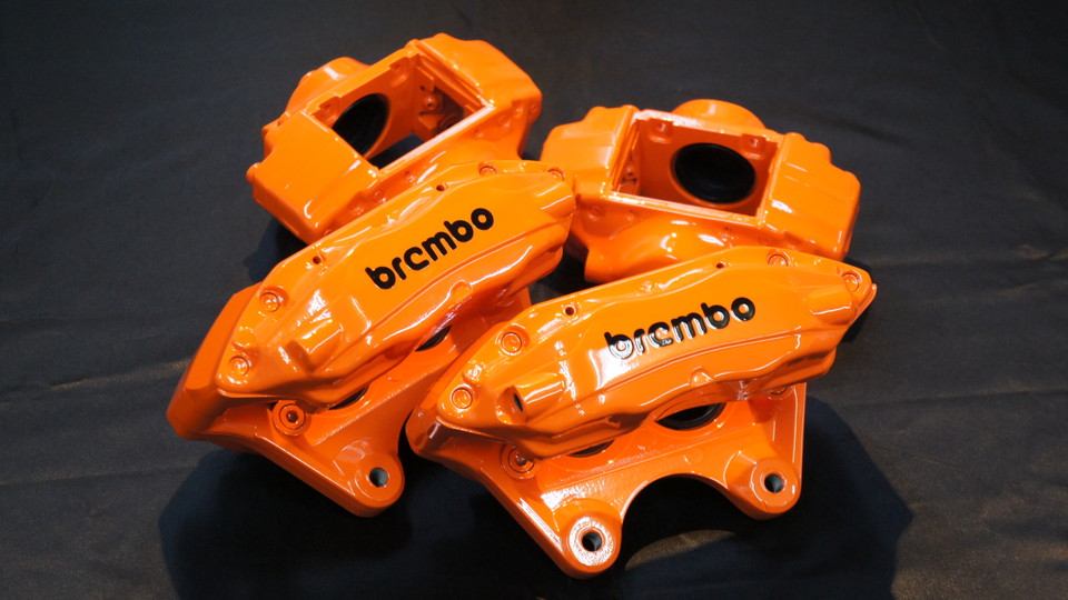 キャリパー塗装施工事例：ニッサンGT-R純正キャリパー塗装　カラー：#1110 VALENCIA PREMIUM ORANGE IMG69_663_hLubjD_sub1.jpg