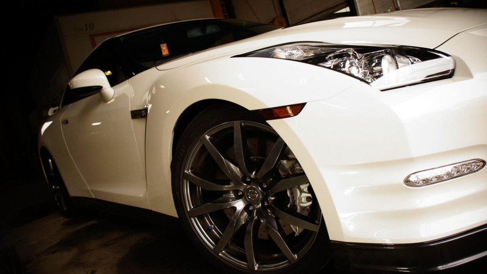 キャリパー塗装施工事例：ニッサン35GT-R 北米モデル キャリパー塗装＆ハイポリッシュ加工★COLOR:premium white pearl#007 IMG69_776_gPZpod_sub4.jpg