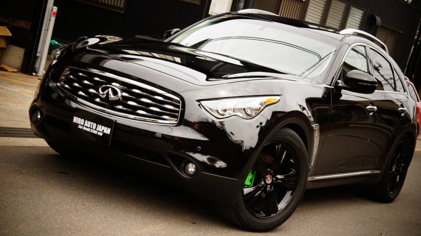 キャリパー塗装施工事例：INFINITI FX35キャリパー塗装+LOGO＆ローター加工★COLOR:MONSTER GREEN&ローター加工Type：C6S8D IMG69_819_ZulwWp_sub7.jpg