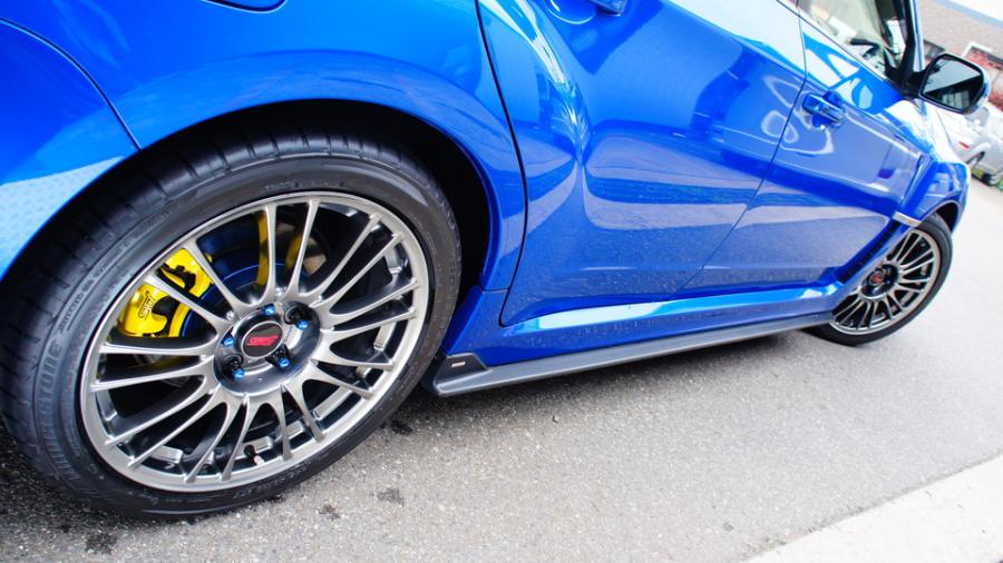 キャリパー塗装施工事例：インプレッサWRX　キャリパー塗装　COLOR:#020 hawaiian passion yellow IMG70_1397_WQ7xaU_sub8.jpg