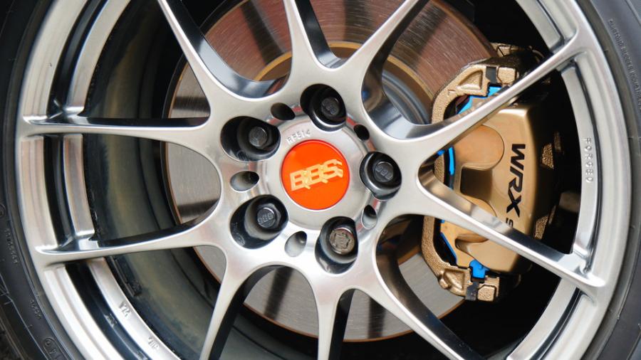 キャリパー塗装施工事例：スバルWRX S4　キャリパー塗装　COLOR：ブロンズ系 IMG70_1410_s2HjBF_sub4.jpg