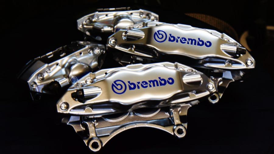 キャリパー塗装施工事例：インプレッサ　キャリパー塗装　COLOR：#055 Super shining silver metal finish IMG70_1450_bsGrw6_sub1.jpg