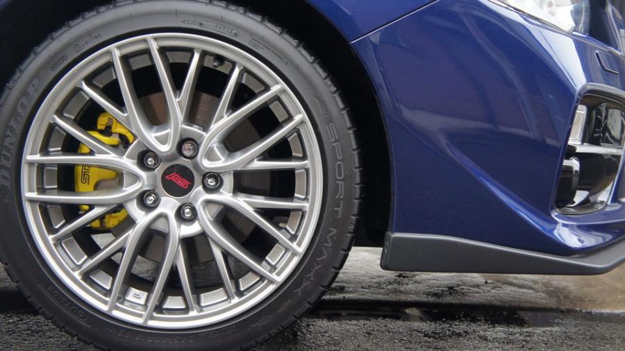 キャリパー塗装施工事例：スバルS4　キャリパー塗装　COLOR:#020 hawaiian passion yellow IMG70_1656_ip8zHs_sub6.jpg