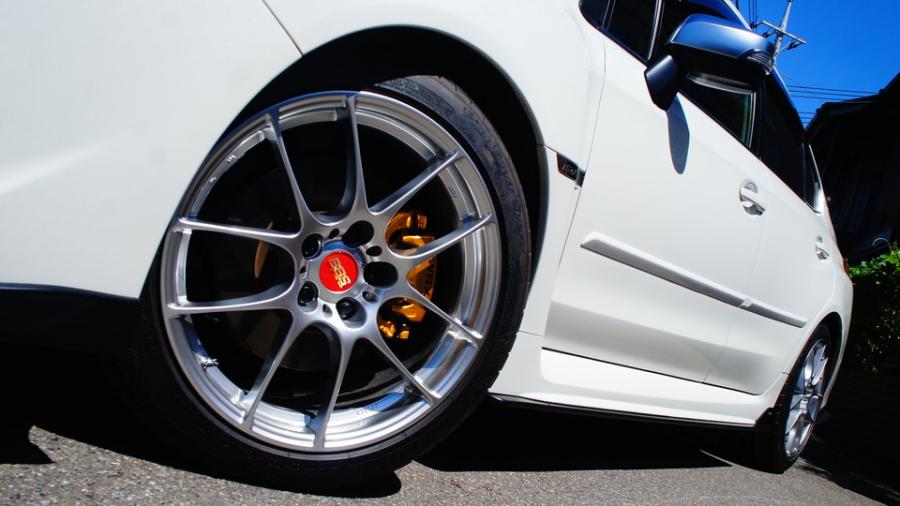 キャリパー塗装施工事例：スバルWRX　キャリパー塗装　COLOR:#003 Tokyo midnight gold IMG70_1773_N3BUeE_sub4.jpg