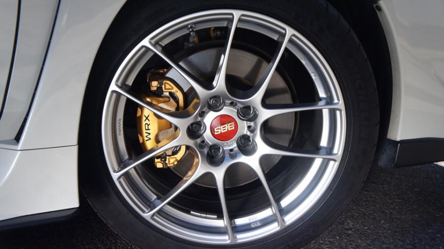 キャリパー塗装施工事例：スバルWRX　キャリパー塗装　COLOR:#003 Tokyo midnight gold IMG70_1773_N3BUeE_sub8.jpg