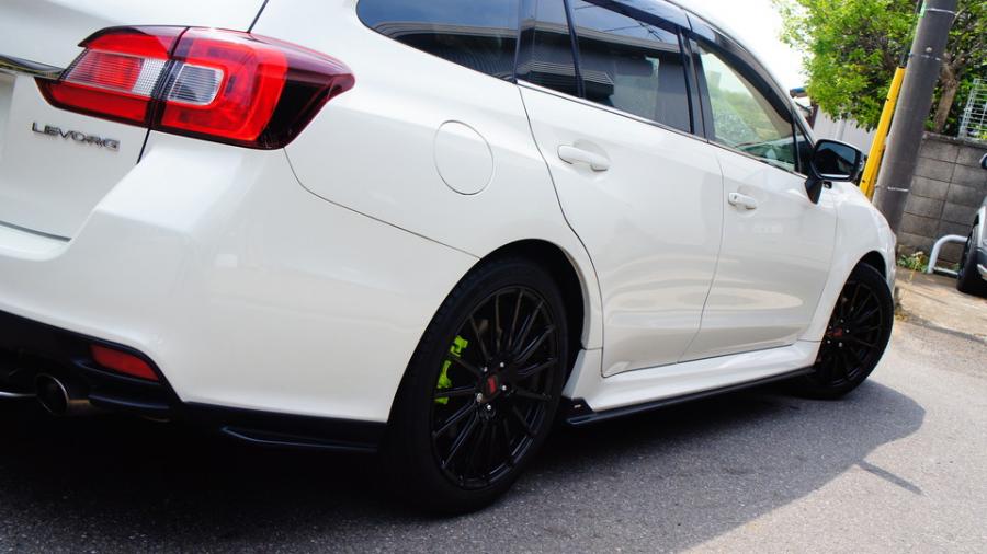 キャリパー塗装施工事例：スバルレヴォーグ　キャリパー塗装　COLOR:#1116 Acid green IMG70_1818_S9YiTw_sub6.jpg