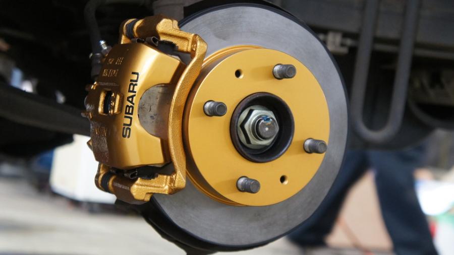 スバルサンバートラック　キャリパー塗装・ドラム塗装COLOR:#003 Tokyo midnight gold