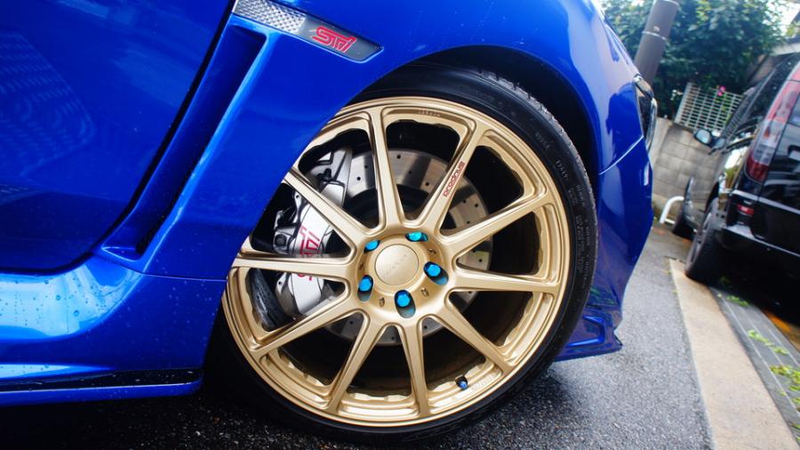 キャリパー塗装施工事例：スバルWRX STI　キャリパー塗装COLOR:#052 Premium platinum silver IMG70_1998_2Ed8oY_sub4.jpg