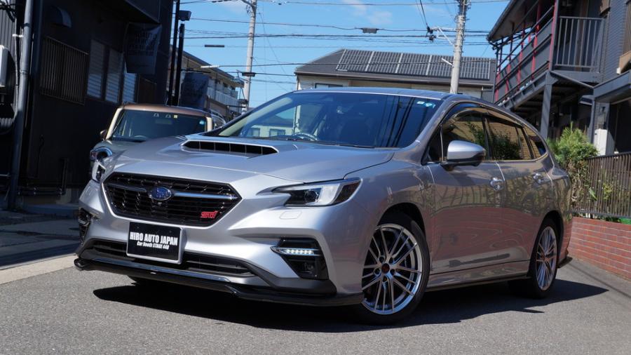 レヴォーグ　キャリパー塗装COLOR:#005 Deep coal black