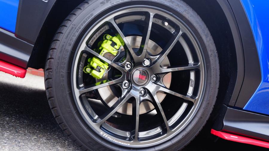 キャリパー塗装施工事例：スバルS4　キャリパー塗装COLOR:#1116 Acid green IMG70_2379_lbU3pW_sub6.jpg