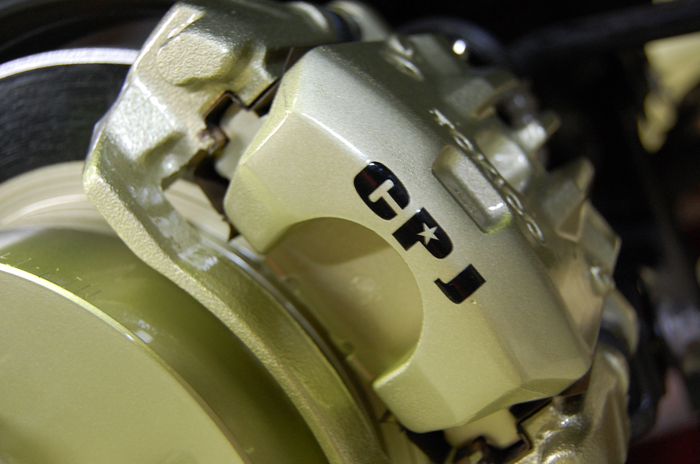 キャリパー塗装施工事例：LEGACY OUTBACK IMG70_480_WZ14cX_sub1.jpg
