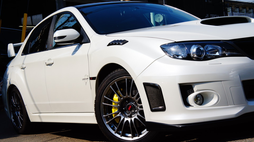 キャリパー塗装施工事例：スバルインプレッサ純正キャリパー塗装　ＣＯＬＯＲ：	#020 hawaiian passion yellow IMG70_987_uOvpk9_sub7.jpg