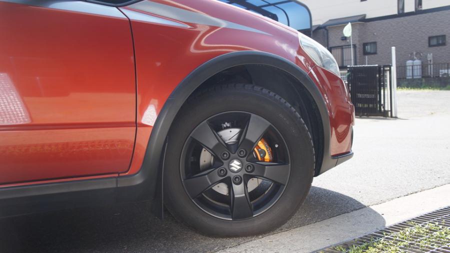 キャリパー塗装施工事例：スズキ・SX４　キャリパー塗装　COLOR：#030 Royal art pearl orange gold IMG71_1458_2d4Phl_sub7.jpg