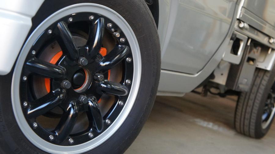 キャリパー塗装施工事例：スズキエブリィトラック　キャリパー塗装＆ローター塗装　COLOR:#1110 Valencia premium orange IMG71_1759_3xG9km_sub4.jpg