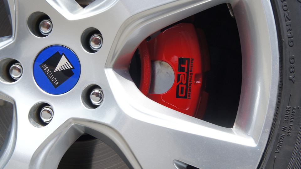 キャリパー塗装施工事例：アルファード純正キャリパー塗装　ＣＯＬＯＲ：#001 Italian losso solid IMG72_1009_wMq7ey_sub2.jpg