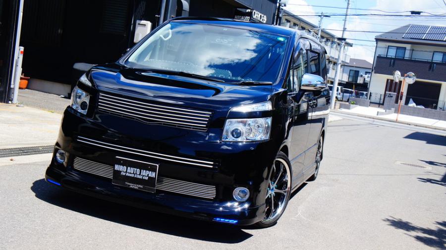 トヨタヴォクシーVOXY　キャリパー塗装　COLOR：#1115 Deep marine blue