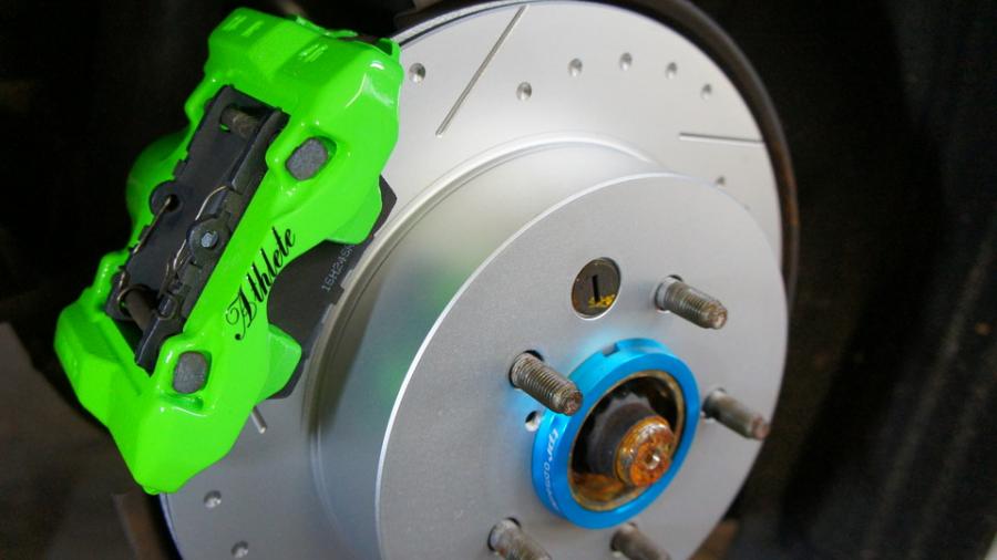 キャリパー塗装施工事例：トヨタクラウンアスリート　キャリパー塗装　COLOR:#1113 Monster green　ローター加工Type:DP IMG72_1517_6Skqlg_sub2.jpg