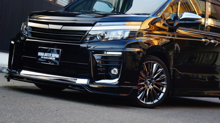 トヨタVOXY　キャリパー塗装　COLOR:#001 Italian losso solid