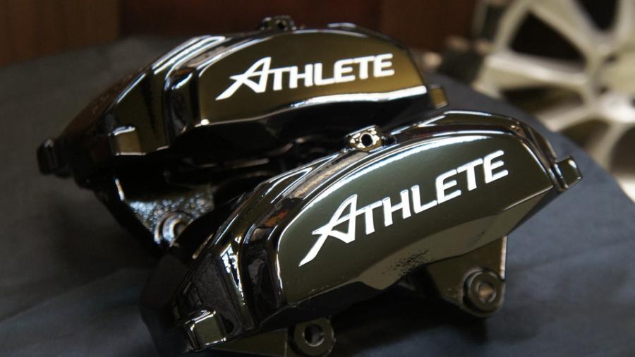 クラウンアスリート　キャリパー塗装　COLOR:#005 Deep coal black