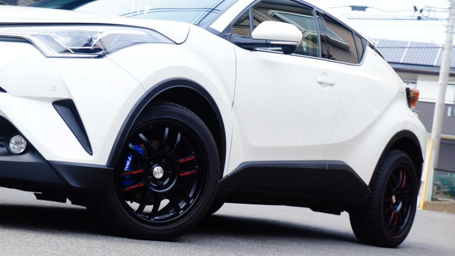 キャリパー塗装施工事例：トヨタCH-R　キャリパー塗装　COLOR:#1115 Deep marine blue IMG72_1602_SQFr25_sub7.jpg