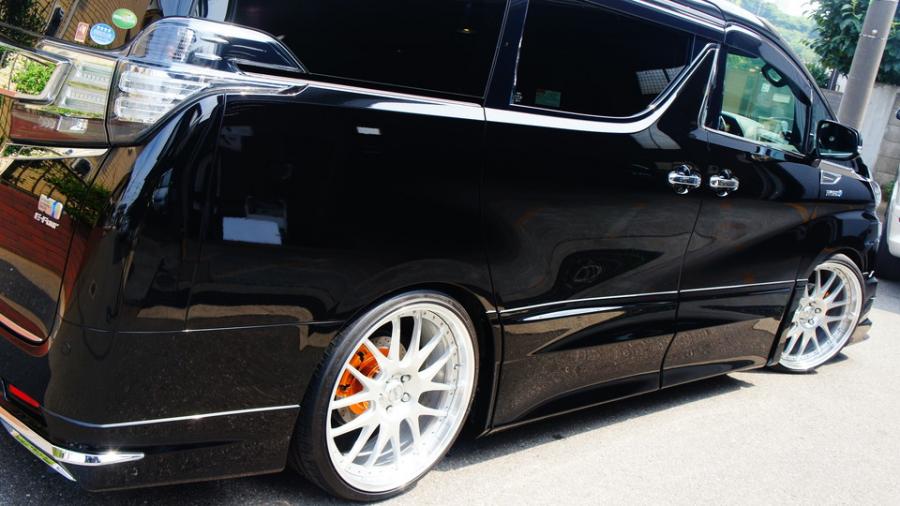 キャリパー塗装施工事例：ベルファイア　キャリパー塗装＆ローター塗装　COLOR:#030 Royal art pearl orange gold　ローター加工Type:C6S8D IMG72_1609_M50wjw_sub7.jpg