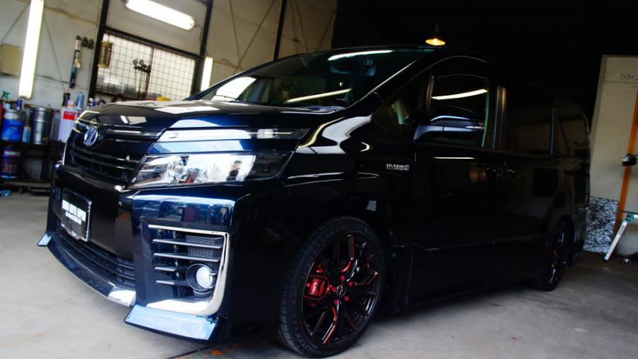 キャリパー塗装施工事例：トヨタVOXY　キャリパー塗装＆ローター塗装　COLOR:#1102 Charm gross candy red　ローター加工Type:DP IMG72_1636_B167yj_sub4.jpg