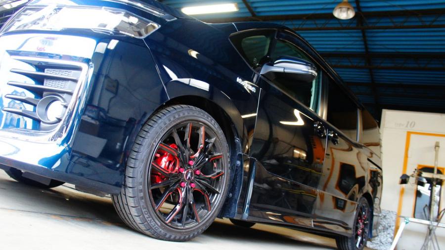 キャリパー塗装施工事例：トヨタVOXY　キャリパー塗装＆ローター塗装　COLOR:#1102 Charm gross candy red　ローター加工Type:DP IMG72_1636_B167yj_sub5.jpg