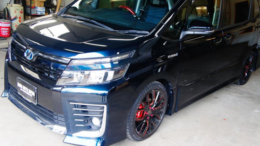 キャリパー塗装施工事例：トヨタVOXY　キャリパー塗装＆ローター塗装　COLOR:#1102 Charm gross candy red　ローター加工Type:DP IMG72_1636_B167yj_sub6.jpg