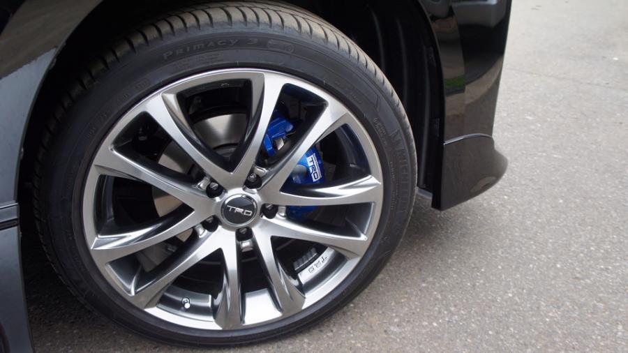 キャリパー塗装施工事例：トヨタアルファード　キャリパー塗装　COLOR:#1115 Deep marine blue IMG72_1723_FTY81G_sub2.jpg