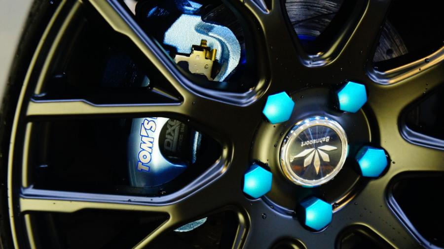 キャリパー塗装施工事例：ベルファイア　キャリパー塗装＆ローター塗装　COLOR:#1109 Transparent aqua blue metallic＆#1109 Transparent aqua blue metallic　ローター加工Type:C6S8D IMG72_1797_gowLRc_sub5.jpg