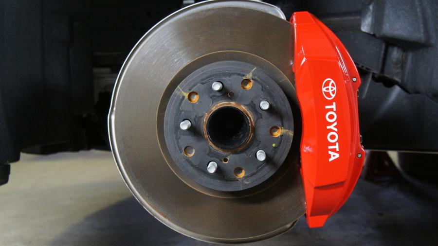 キャリパー塗装施工事例：トヨタクラウンRS　キャリパー塗装　COLOR:#001 Italian losso solid IMG72_1820_l7QUZb_sub1.jpg