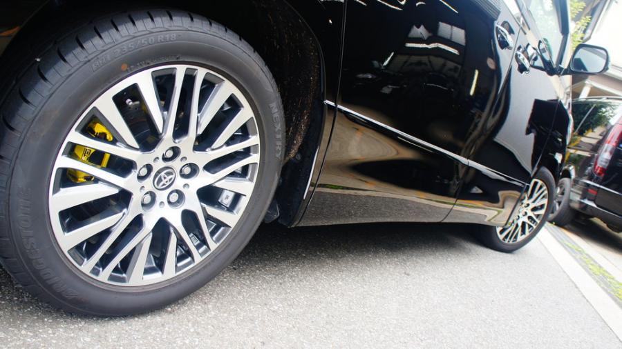 キャリパー塗装施工事例：アルファード　キャリパー塗装COLOR:#020 hawaiian passion yellow　ローター加工Type:C6S8D IMG72_2006_4qDKrr_sub5.jpg