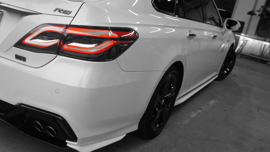 キャリパー塗装施工事例：クラウン　キャリパー塗装COLOR:#005 Deep coal black IMG72_2067_y9yC9I_sub7.jpg