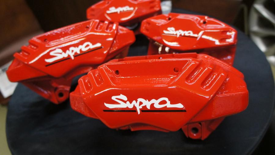 スープラ　キャリパー塗装：#001 Italian losso solid