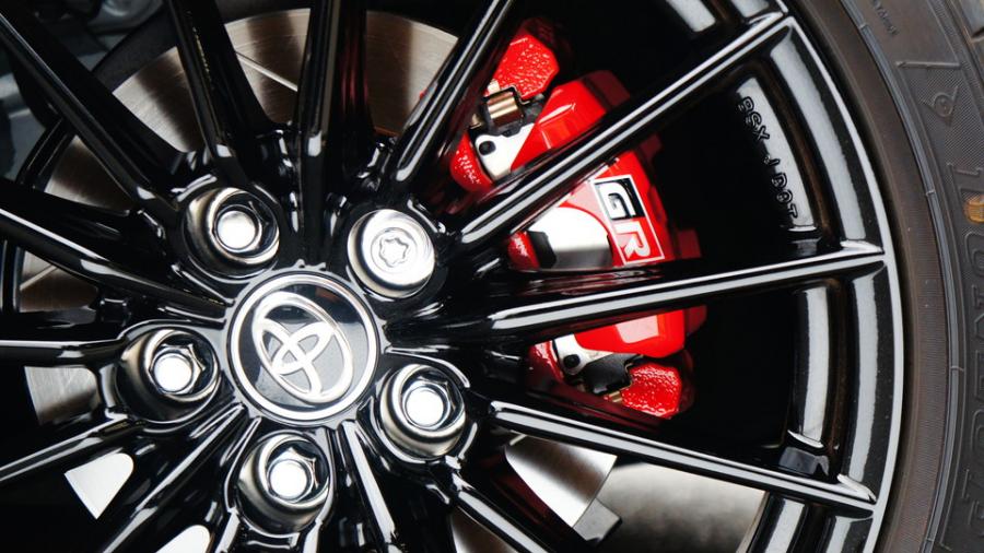 キャリパー塗装施工事例：GRヤリス　キャリパー塗装　COLOR:#001 Italian losso solid IMG72_2157_0x3mcP_sub6.jpg